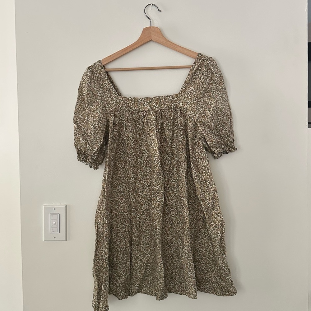 Smocked Square Neck Midi Dress in Olive Floral